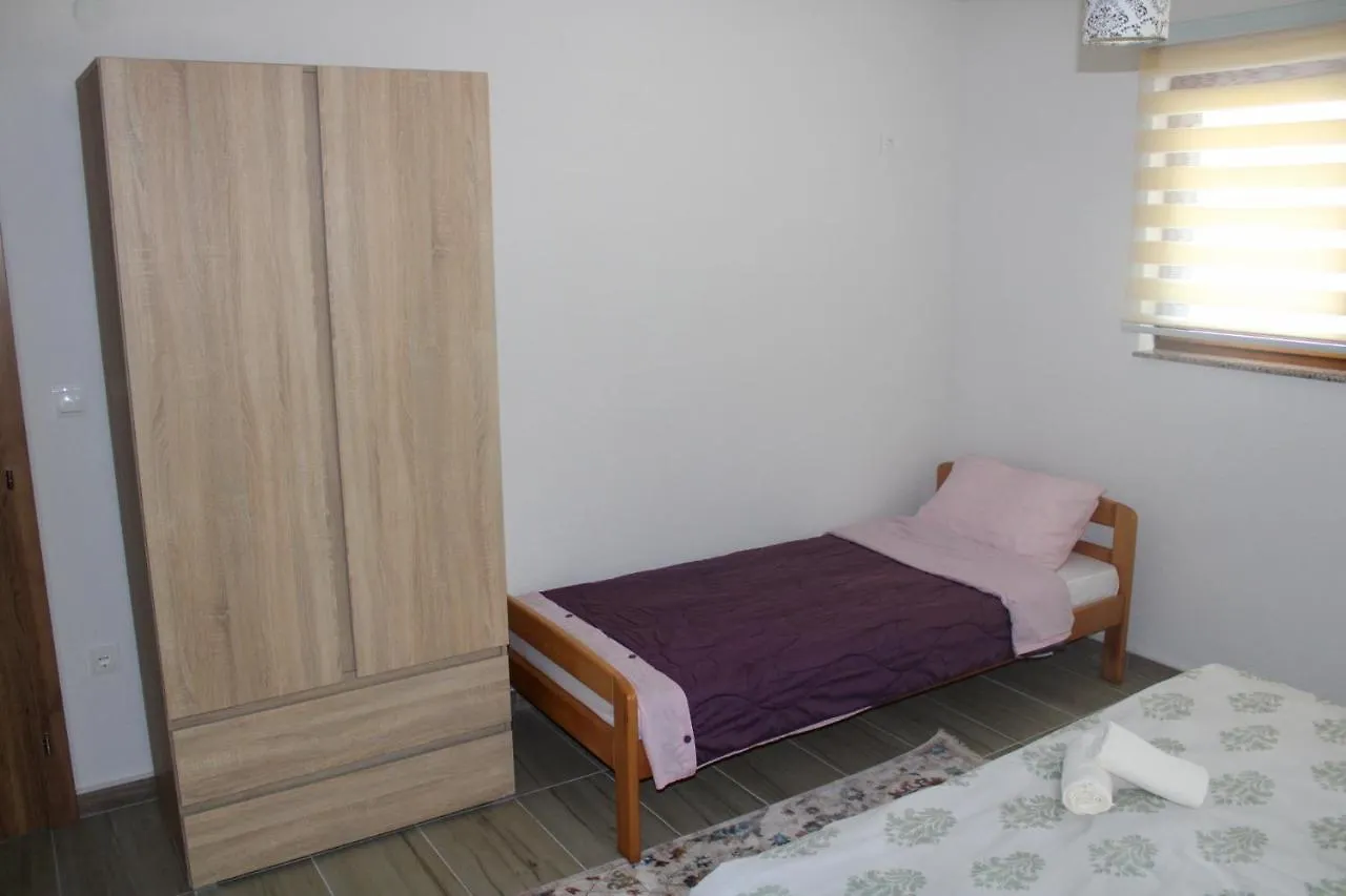 Etno Selo Sefer Apartment Kiseljak